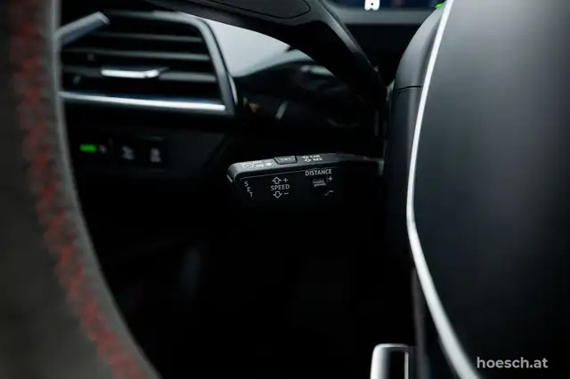 Audi e-tron GT GT RS quattro TRAUMEXTRAS -55% Ansicht 44