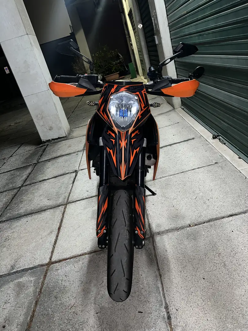 KTM 690 Supermoto - 2