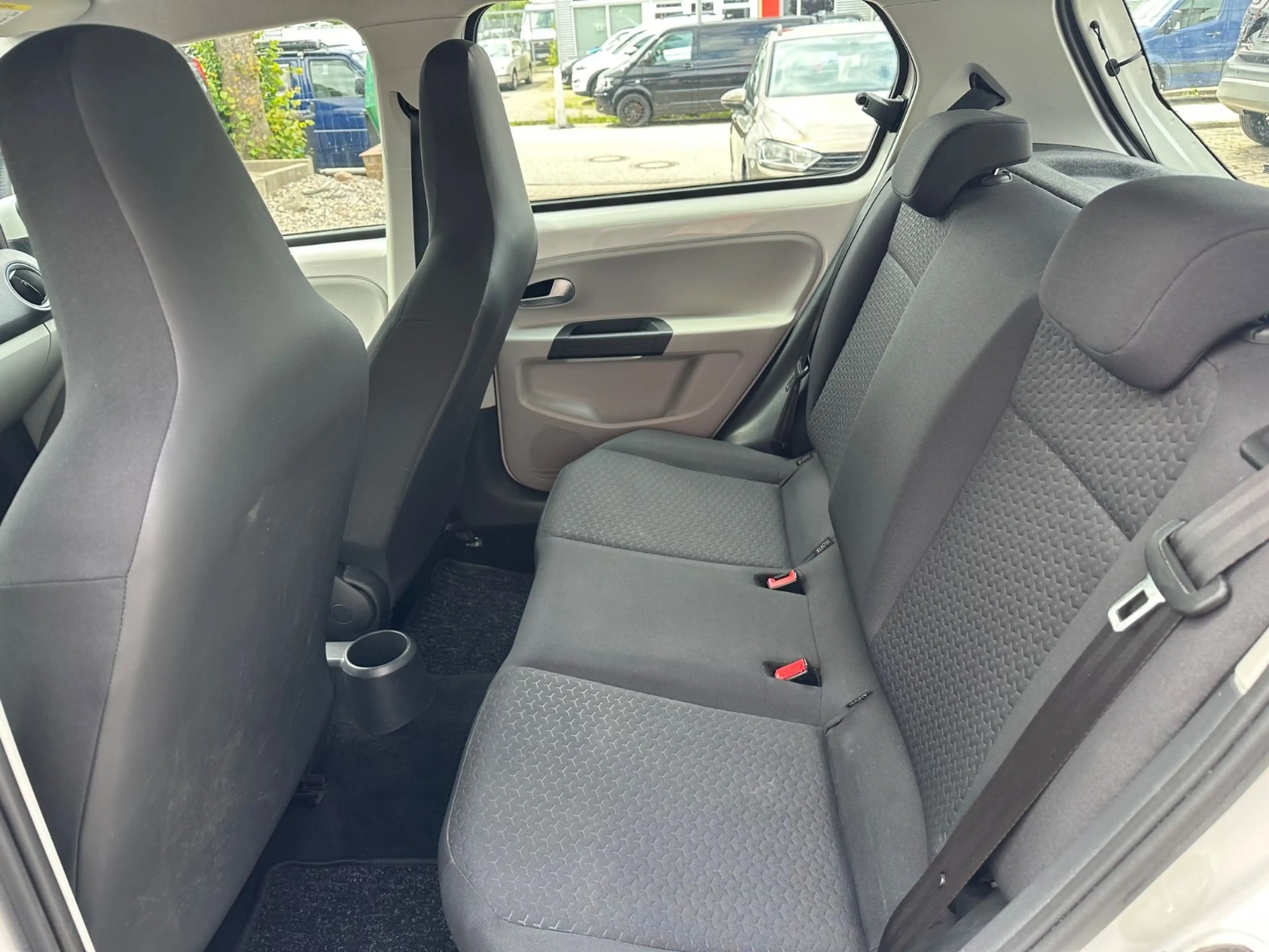 SEAT Mii Style/5TRG/SHZ/KLIMA/BLUETOOTH/TÜV 10-2027 — photo 11