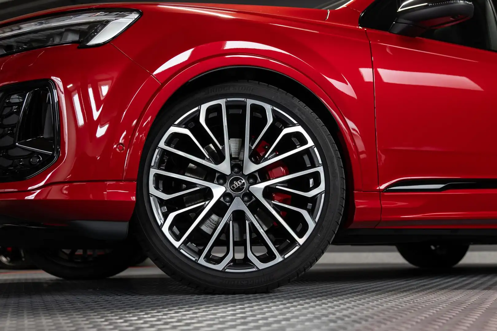 Audi Q7 50 TDI quattro S-line PANO B&O STHZ 7-SITZER Rot - 2