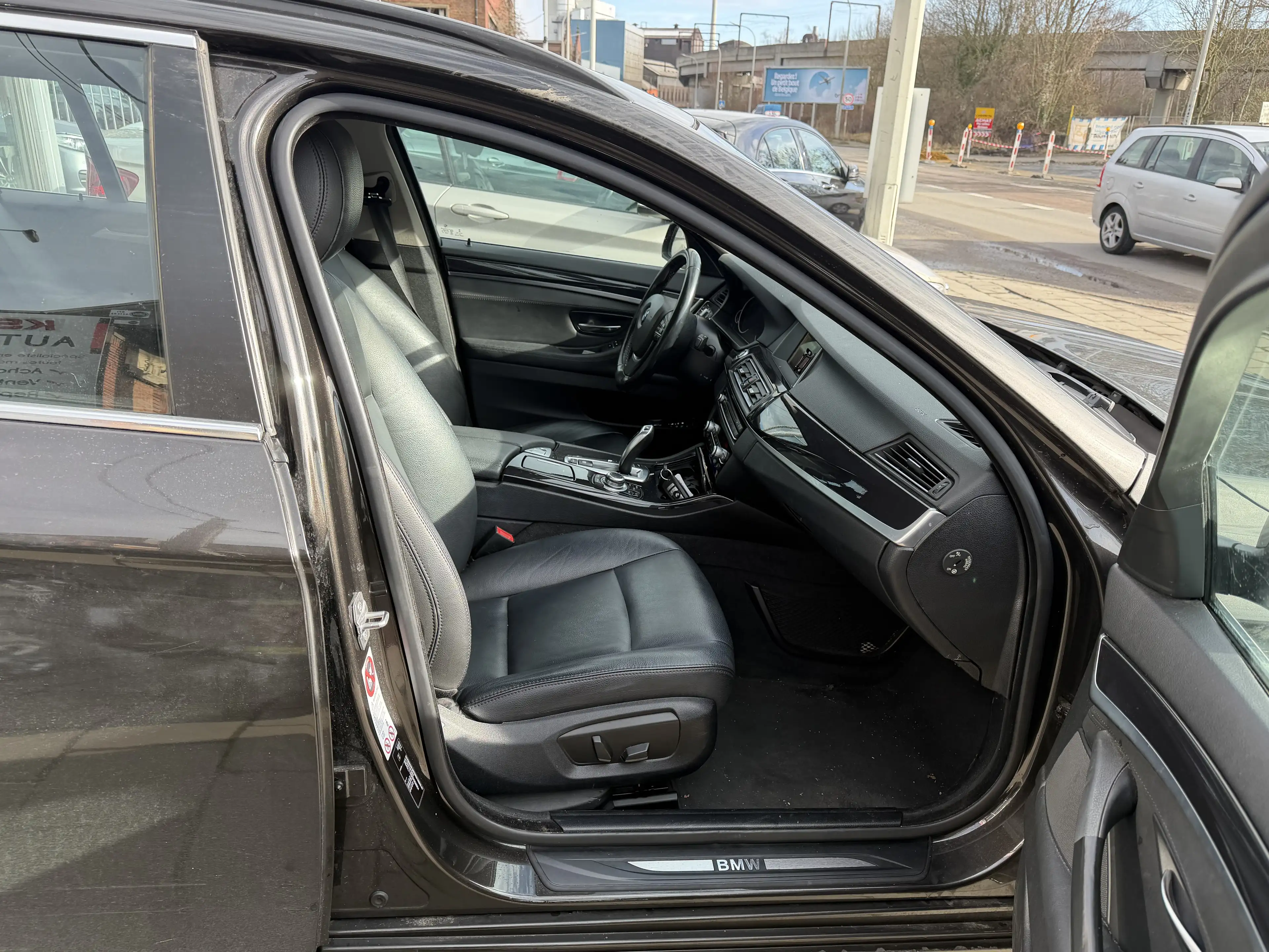BMW 518 DA Touring/355.797KM/BOITE AUTO/NAVI/CUIR /EURO 6B — photo 6