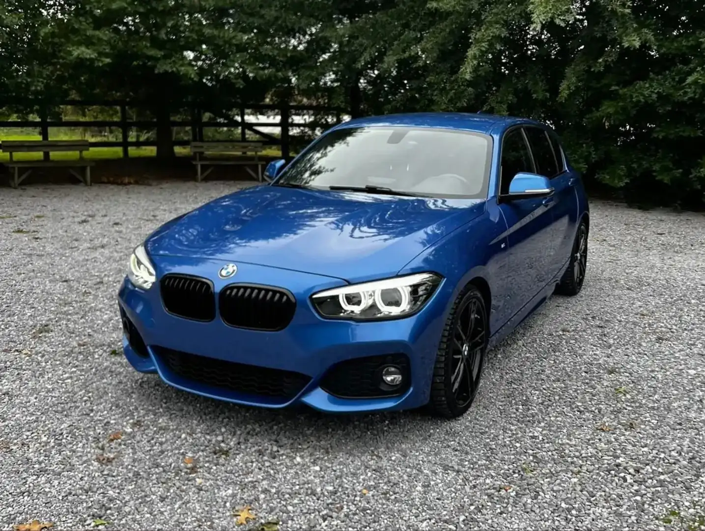 BMW 125 125i Aut. Edition M Sport Shadow Albastru - 1