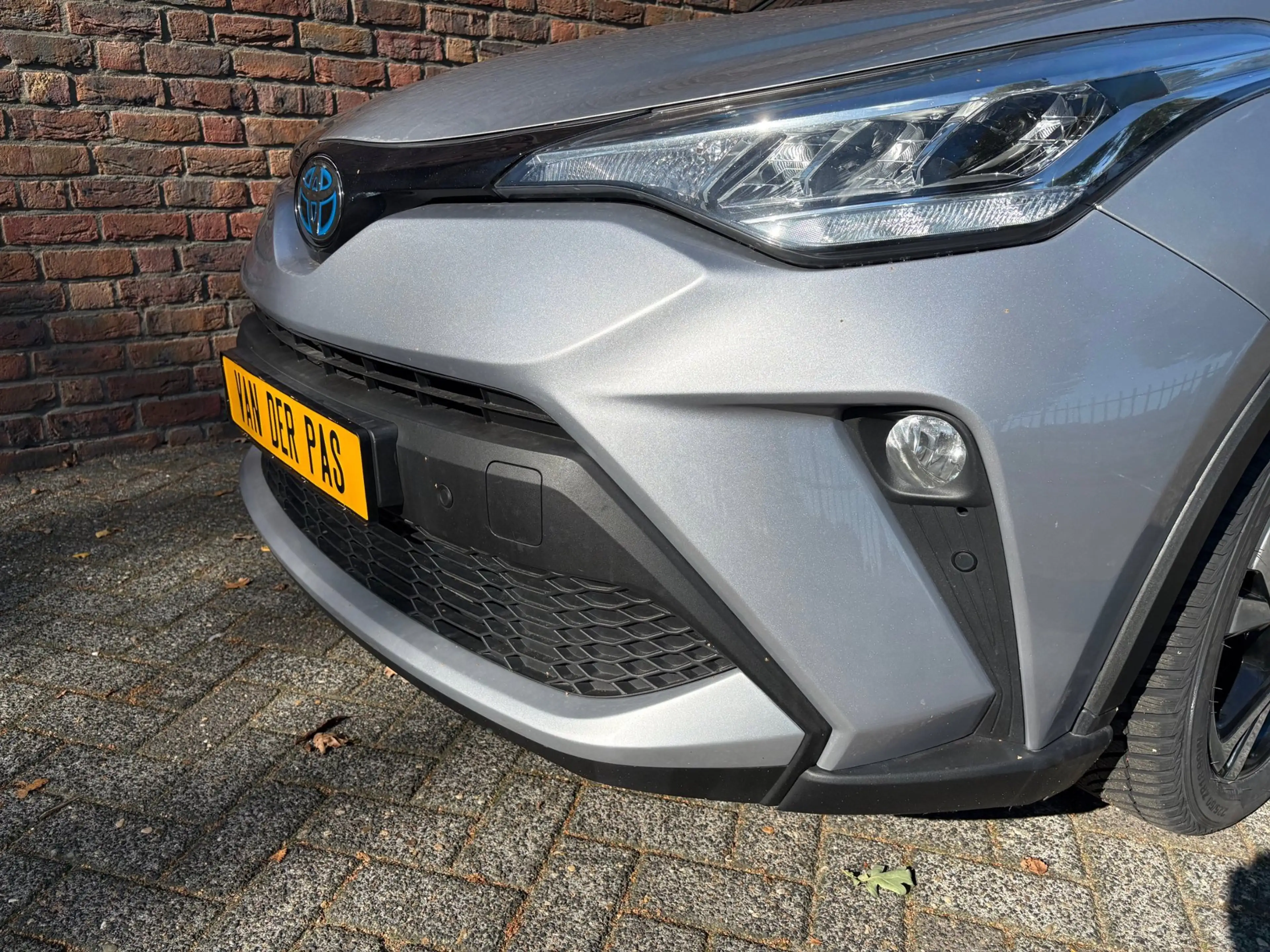 Toyota C-HR 1.8 Hybrid Dynamic|Stoelverwarming|Carplay|Dodehoe — photo 6