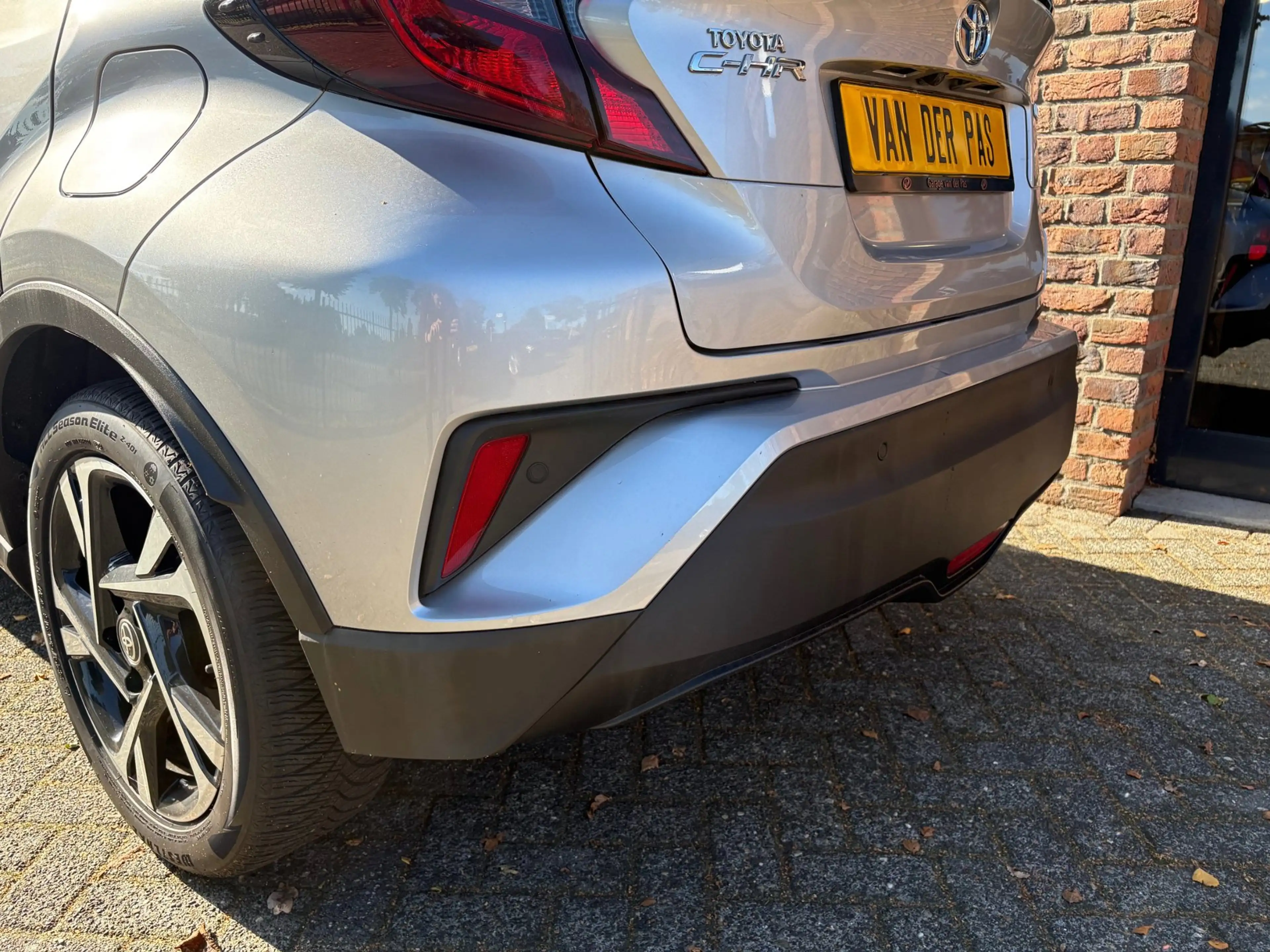 Toyota C-HR 1.8 Hybrid Dynamic|Stoelverwarming|Carplay|Dodehoe — photo 8