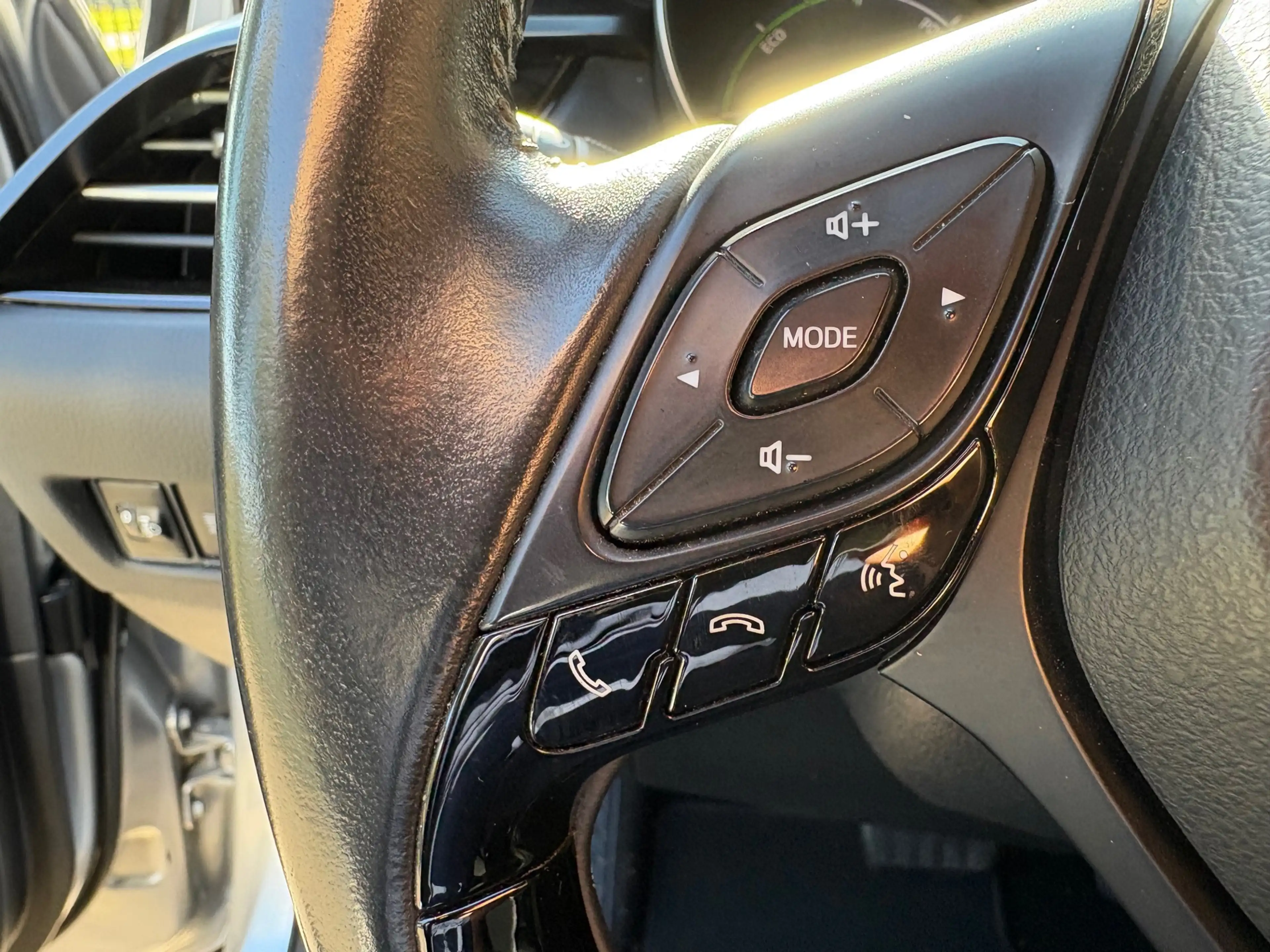 Toyota C-HR 1.8 Hybrid Dynamic|Stoelverwarming|Carplay|Dodehoe — photo 26
