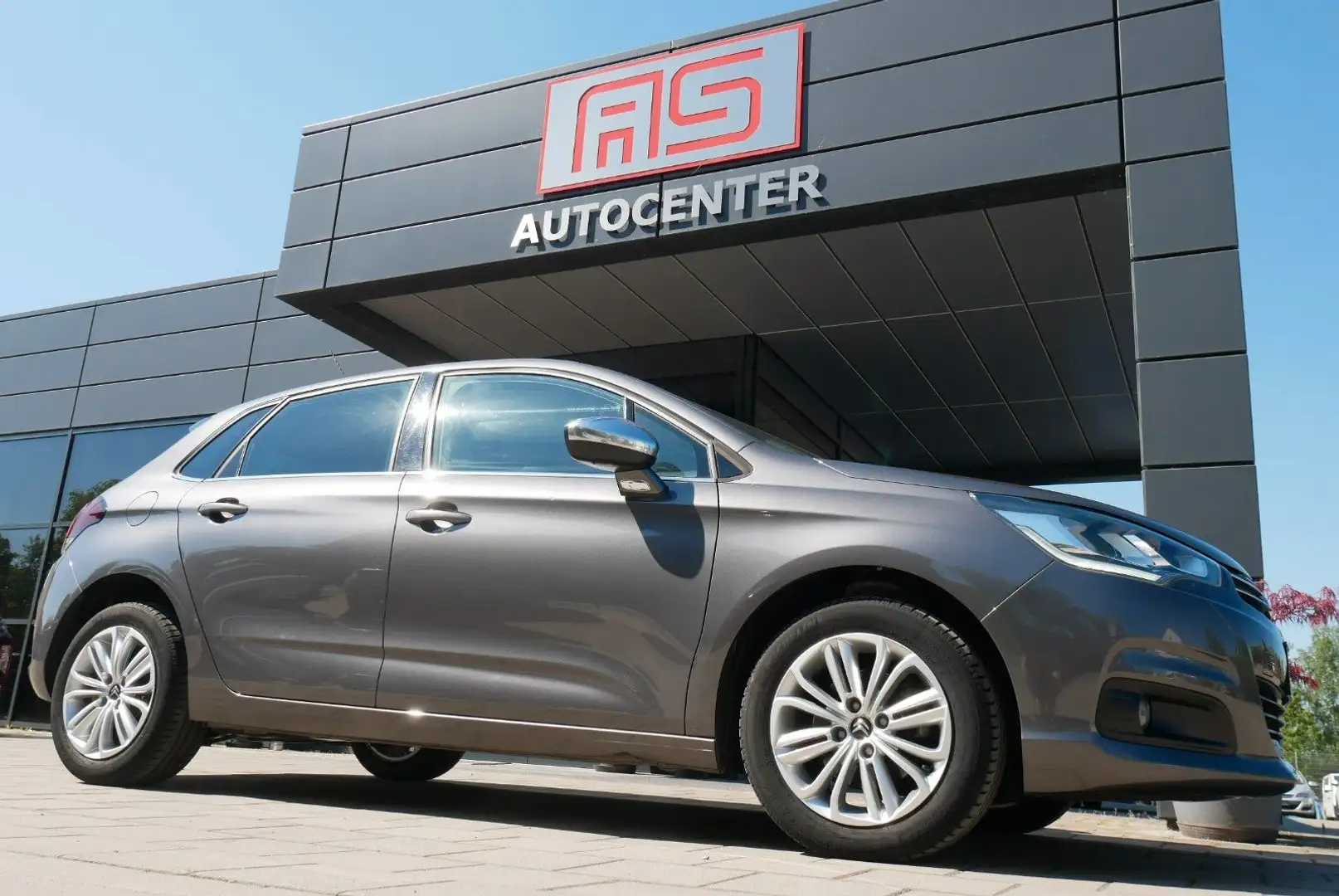 Citroen C4 Lim. Selection Navi Sitzheizung PDC Gris - 1