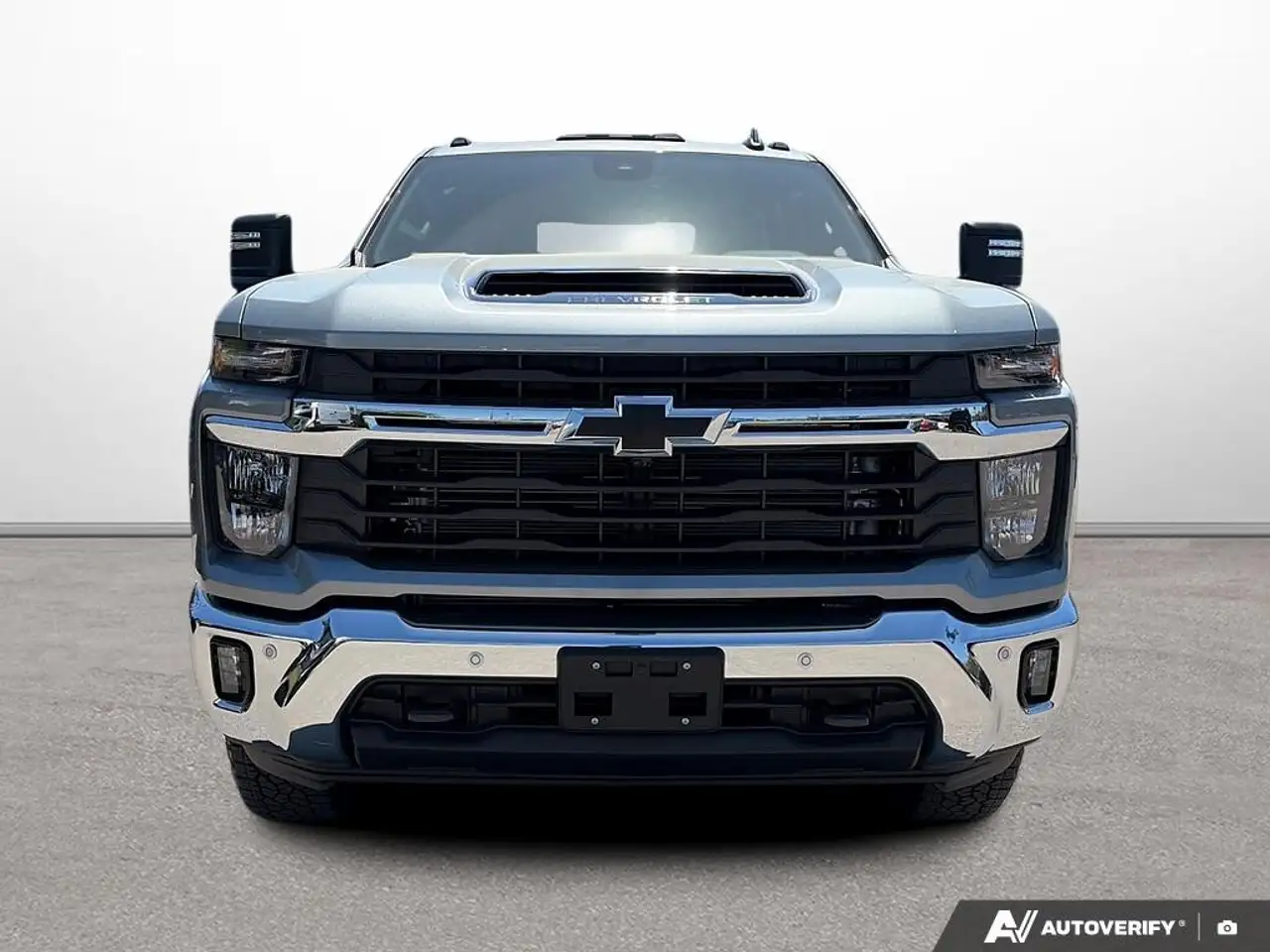 Chevrolet Silverado 2500 снимка Chevrolet Silverado 2500