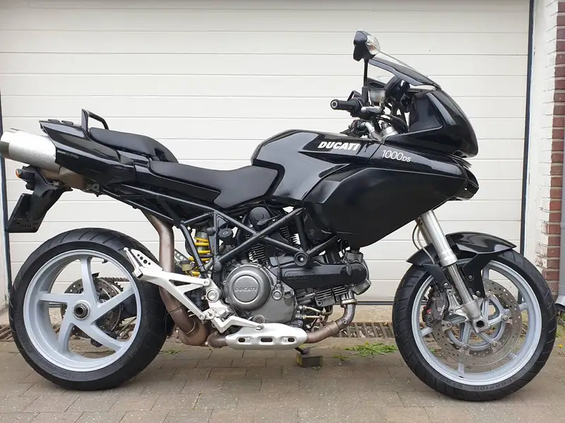 Ducati MULTISTRADA 1000