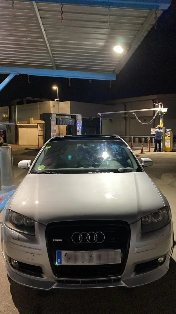 Audi A3 2.0TDI S line edition - 2