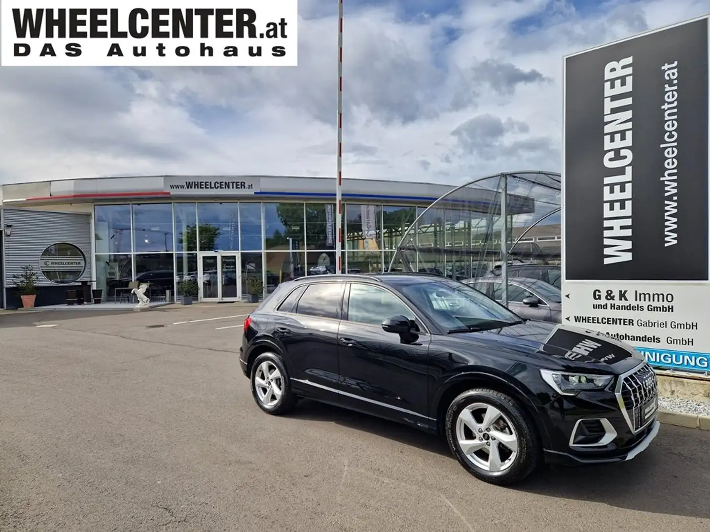 Audi Q3 35 TFSI advanced * AHK * KAMERA Schwarz - 1