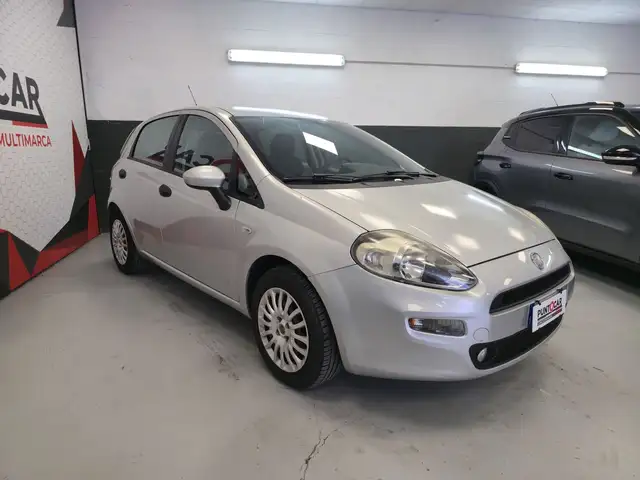 Fiat Punto view 3