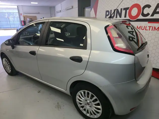 Fiat Punto view 6