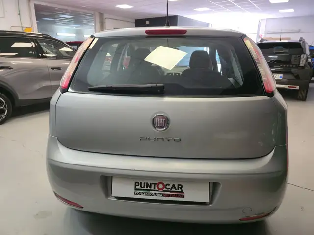 Fiat Punto view 11