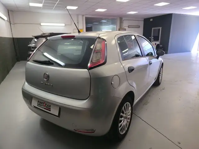 Fiat Punto view 12