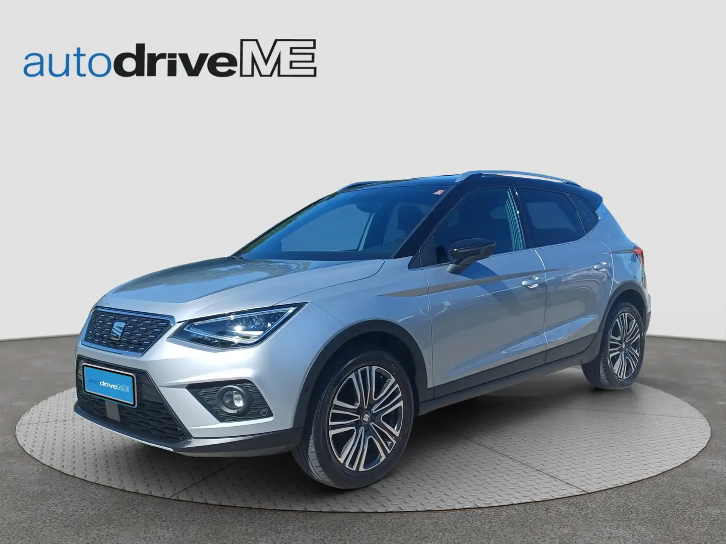 SEAT Arona 1.0 TSI Xcellence ACC KAM LED Kam. SHZ AUT Silber - 1