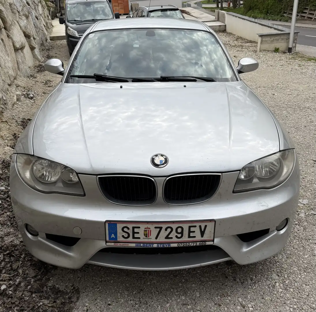 BMW 116 116i Grau - 1