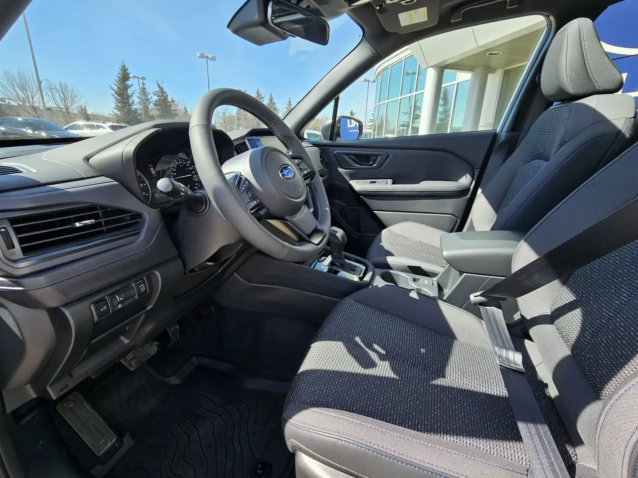 Subaru Forester снимка Subaru Forester
