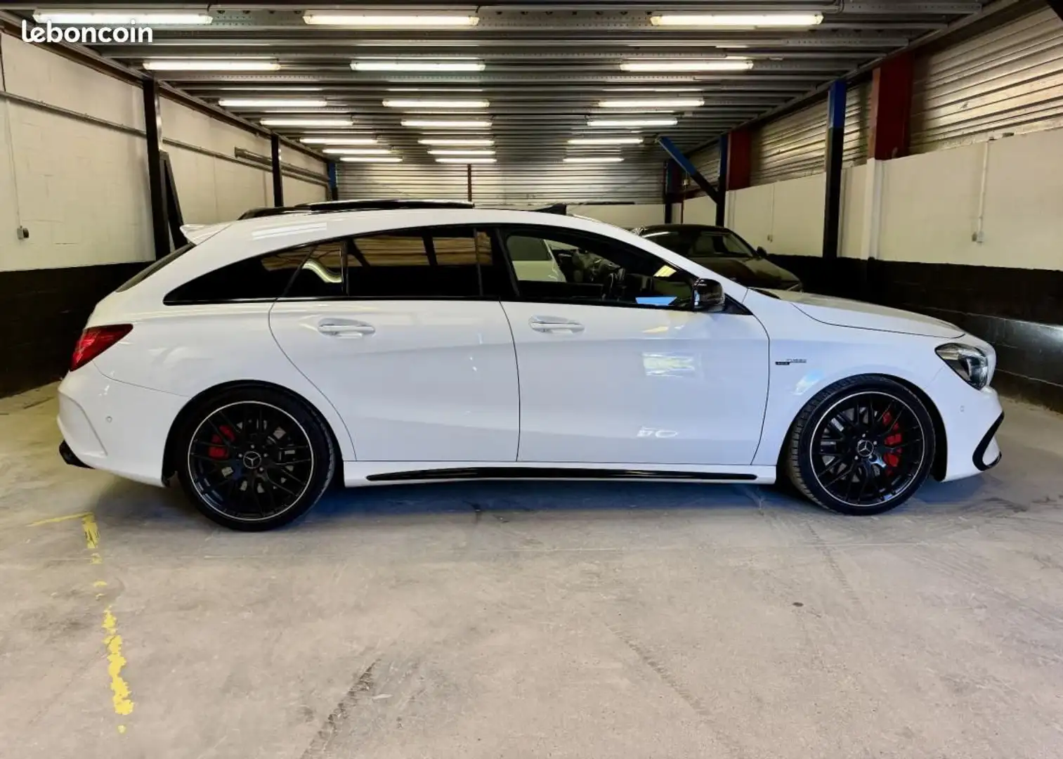 Mercedes-Benz CLA 45 AMG Mercedes 45 AMG Speedshift DCT 4MATIC FULL OPTIONS Weiß - 2