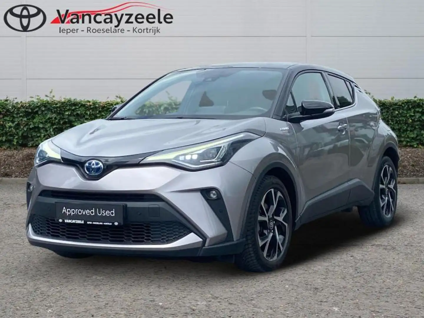 Toyota C-HR 2.0 C-LUB BI-TONE+cam+nav+sens Argent - 1