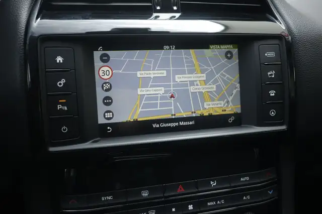 Jaguar F-Pace view 20