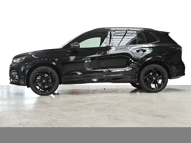 Volkswagen Tiguan view 3