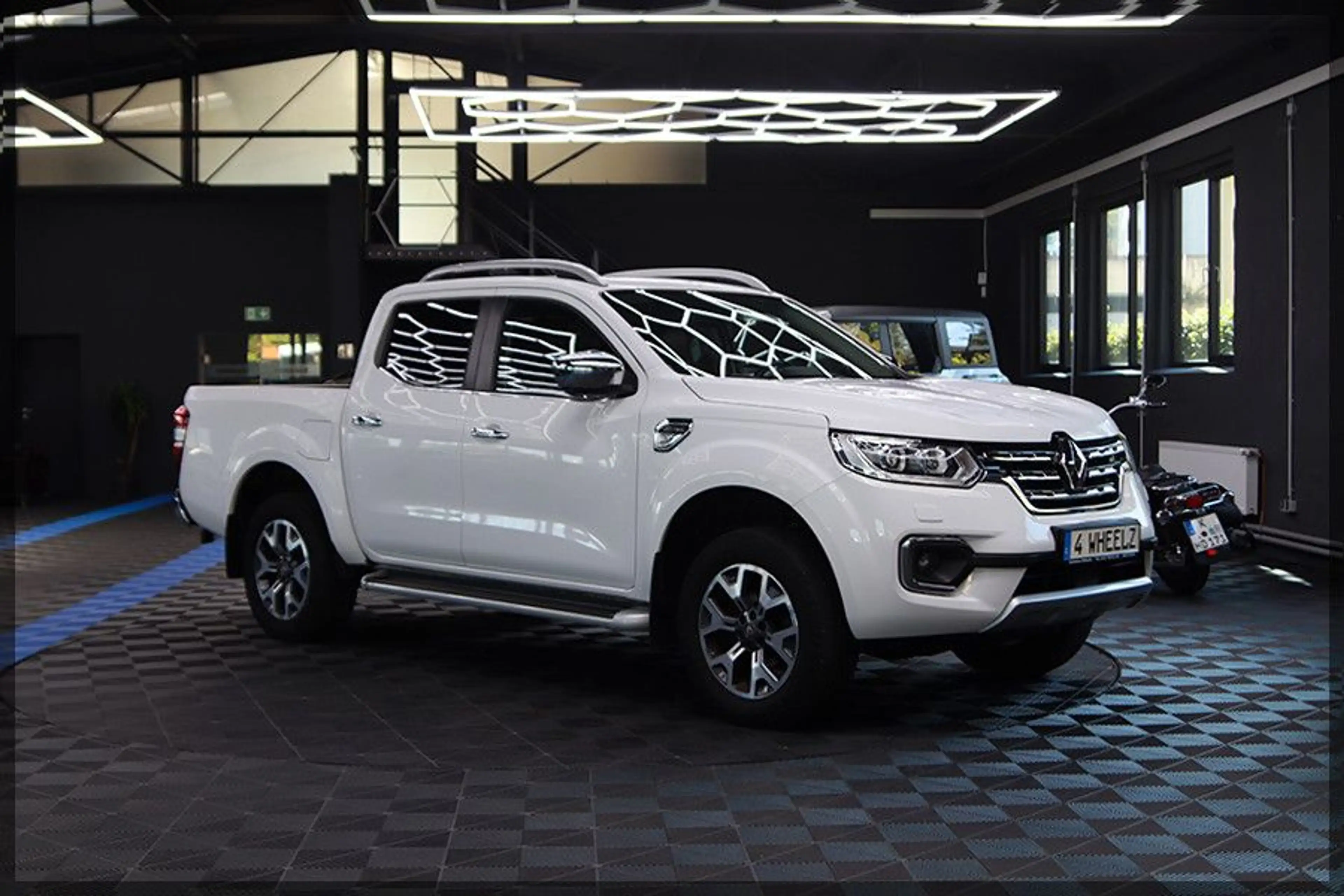 Renault Alaskan Intens Double Cab 4x4 LEDER / CAM