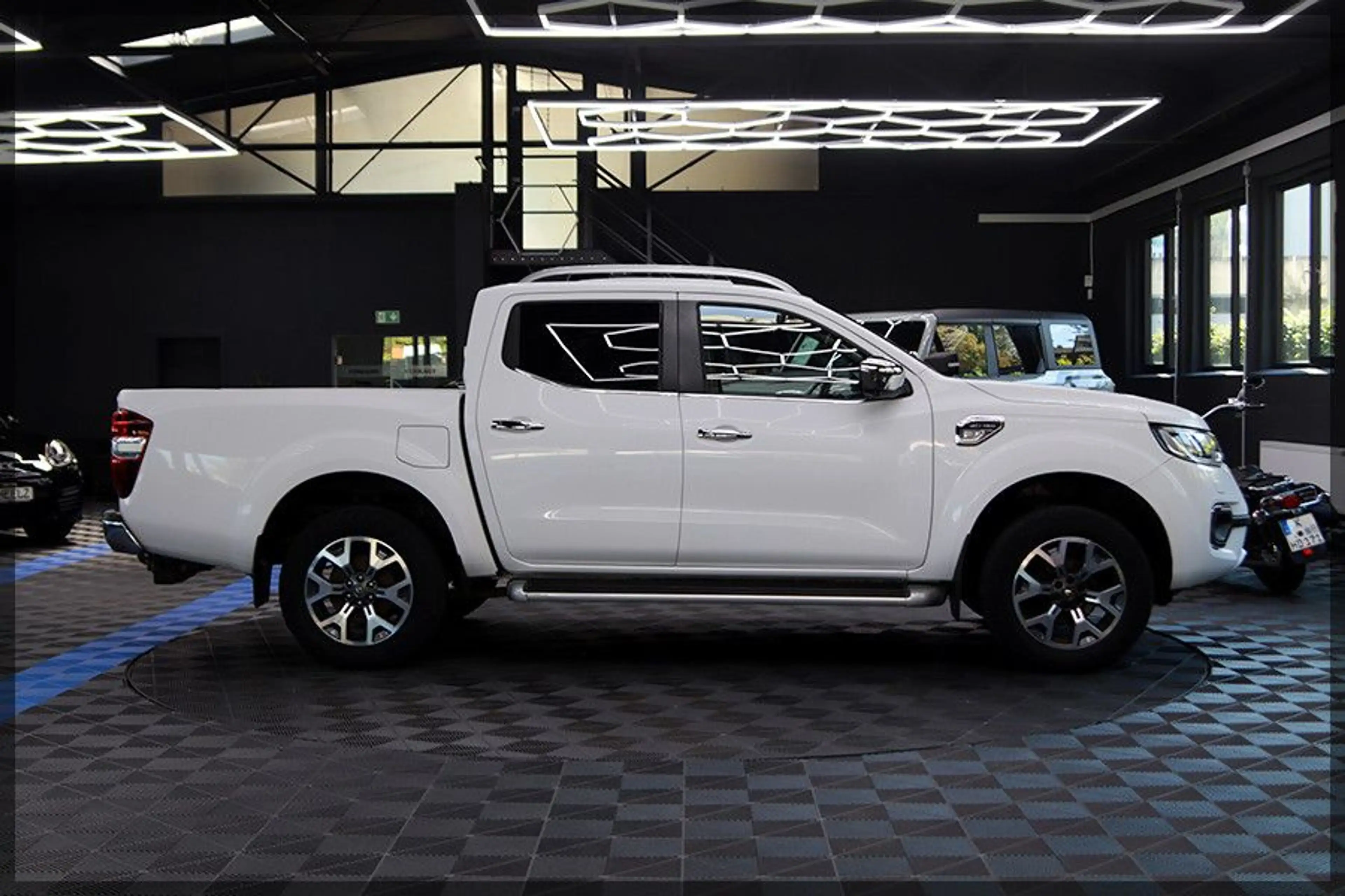 Renault Alaskan Intens Double Cab 4x4 LEDER / CAM — photo 7