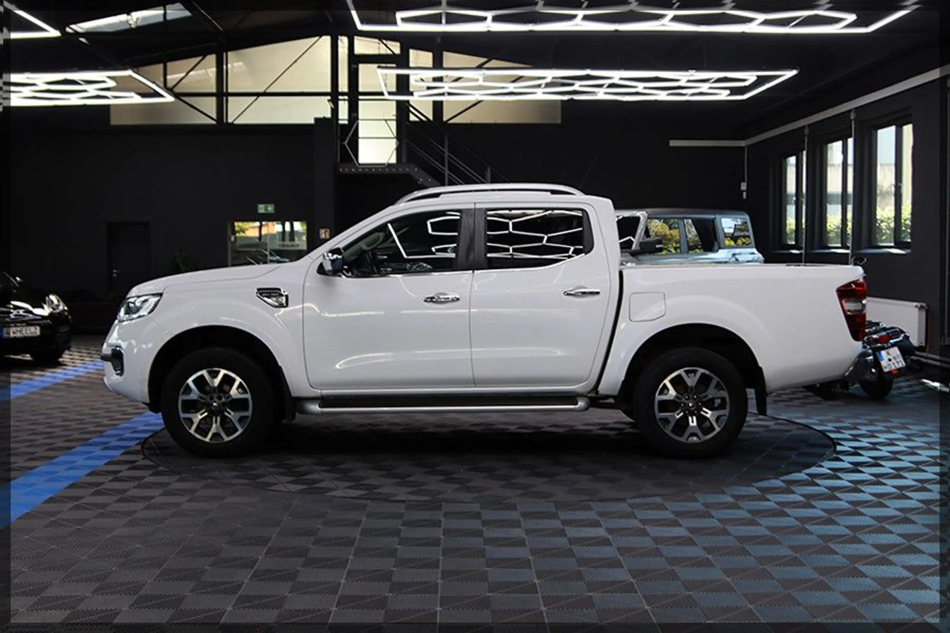 Renault Alaskan Intens Double Cab 4x4 LEDER / CAM — photo 8