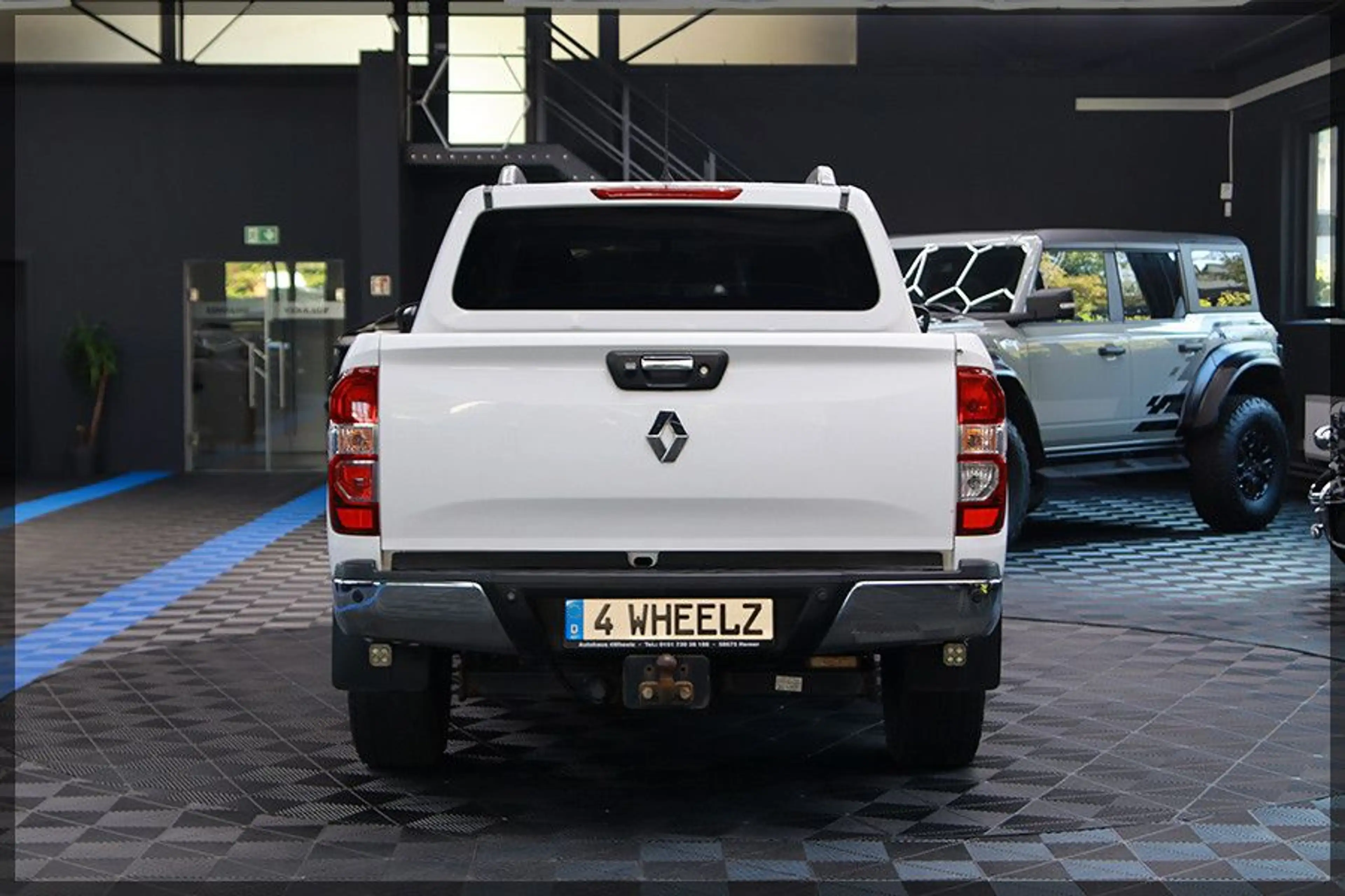 Renault Alaskan Intens Double Cab 4x4 LEDER / CAM — photo 4