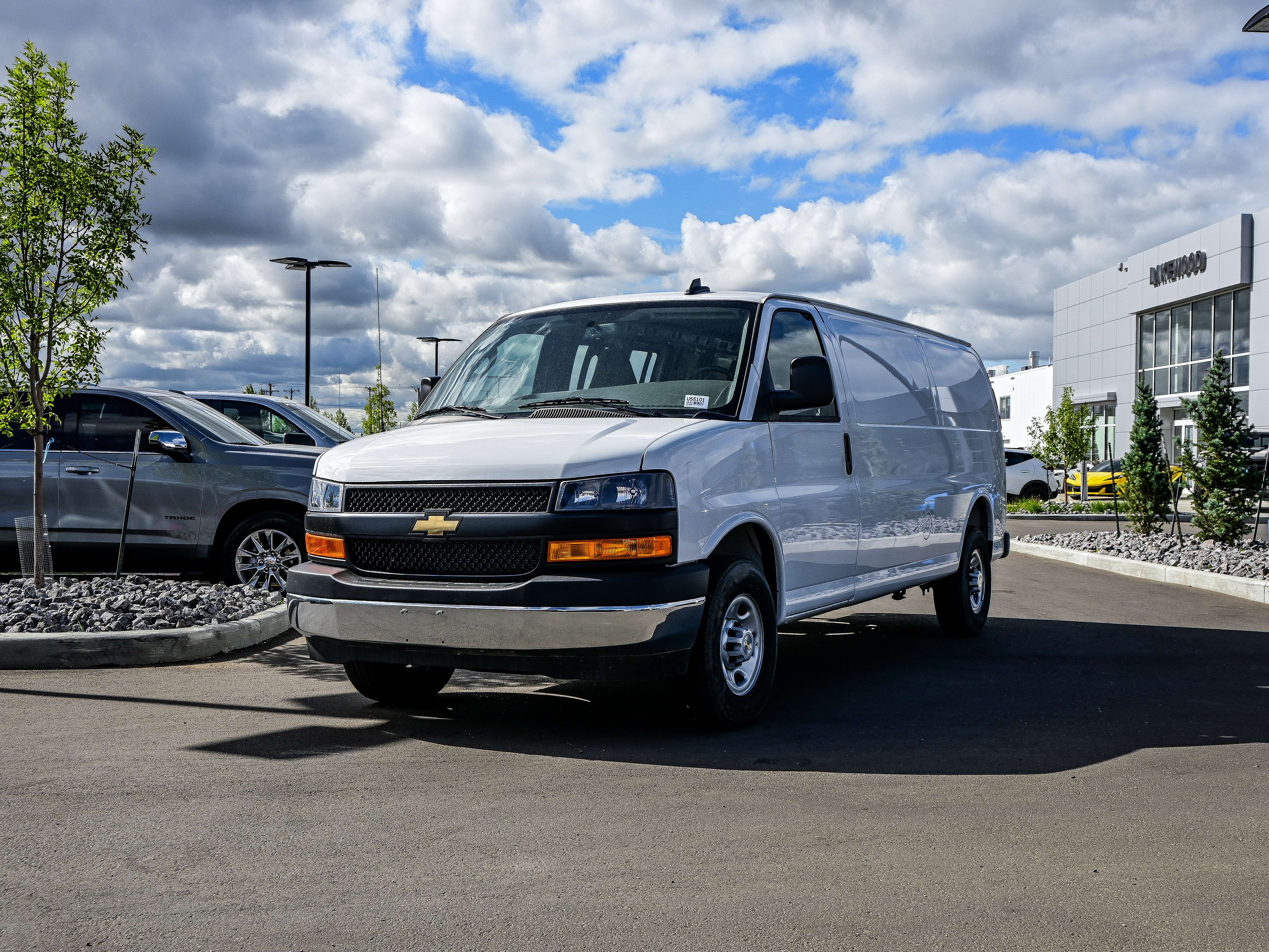 2025 Chevrolet Express 2500 Cargo Van