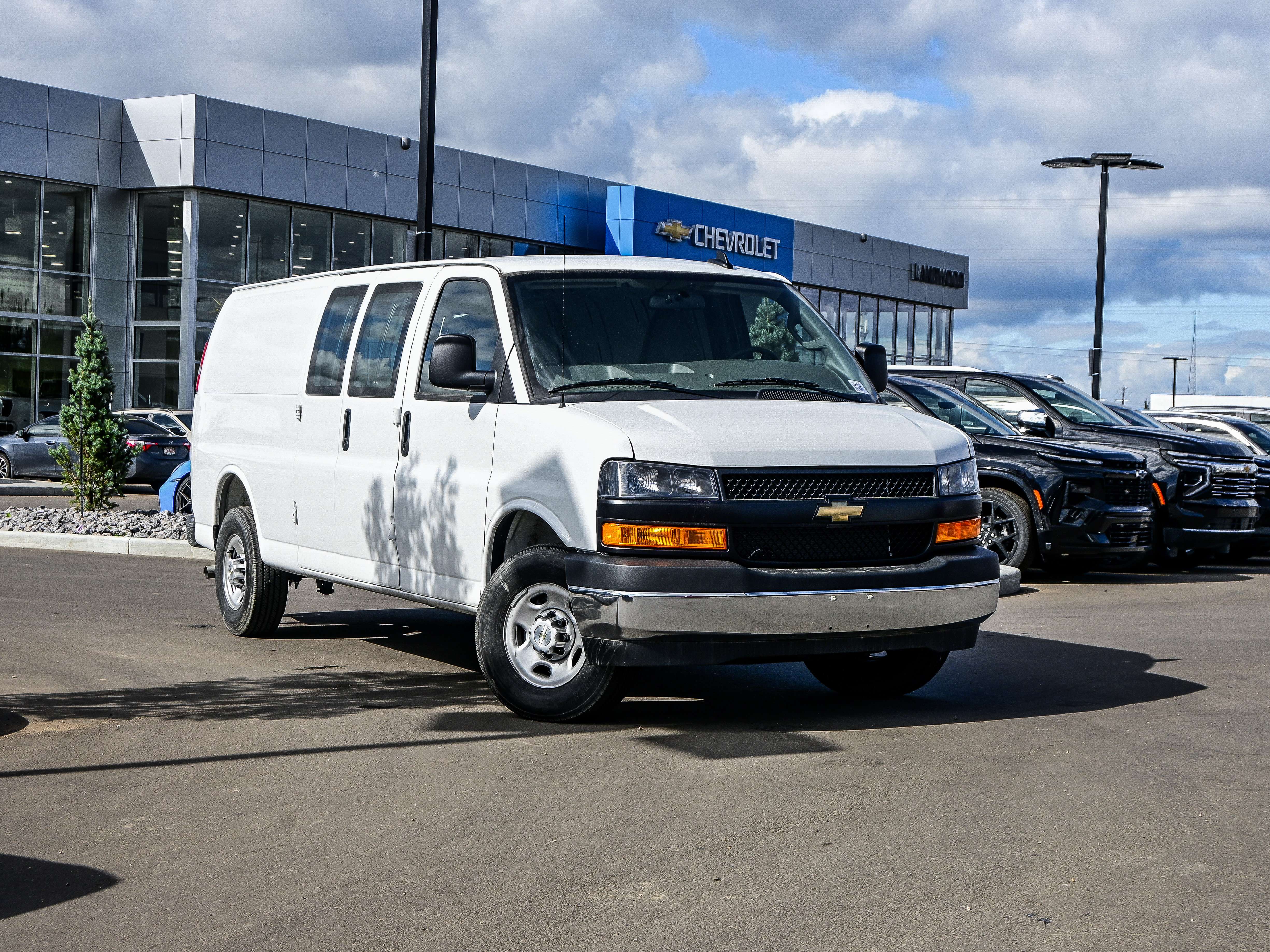 2025 Chevrolet Express 2500 Cargo Van