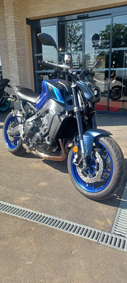Yamaha MT-09 Modrá - 1