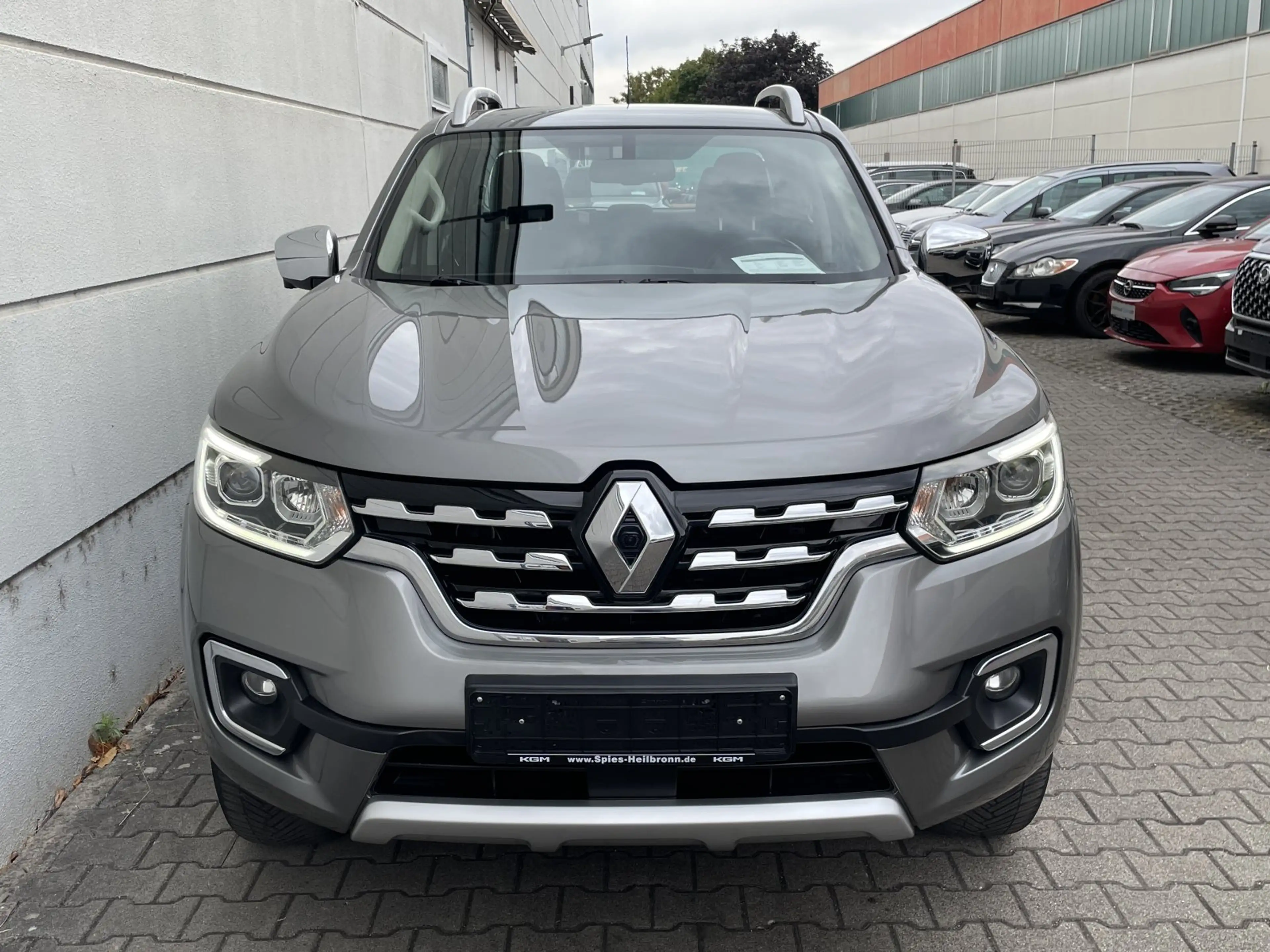 Renault Alaskan 2.3 dCi 190 Double Cab 4x4 Experience Cover AHK — photo 6