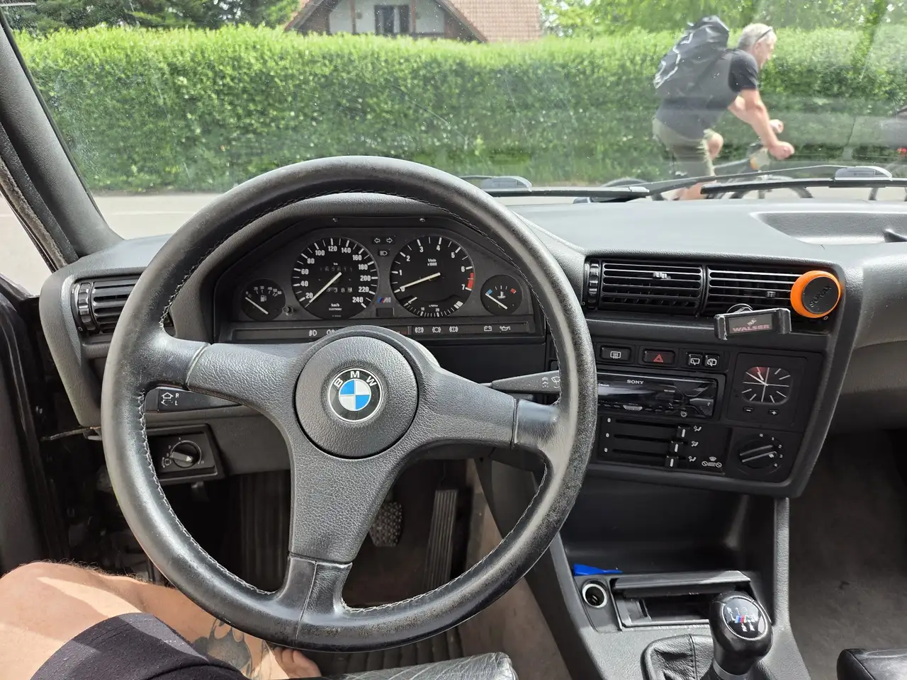 BMW 320i touring, foto 11