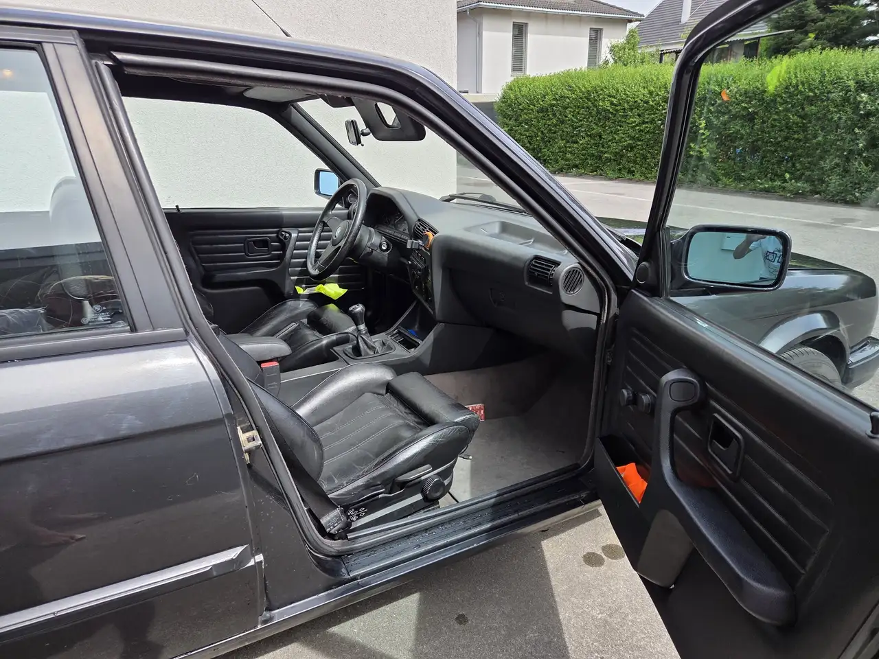 BMW 320i touring, foto 12