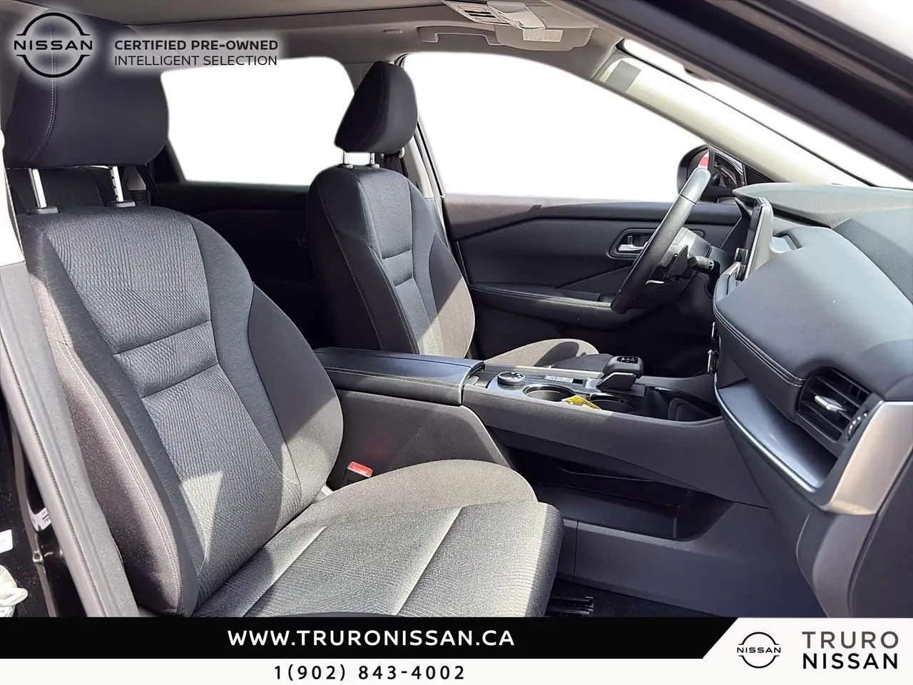 Nissan Rogue fotografie Nissan Rogue