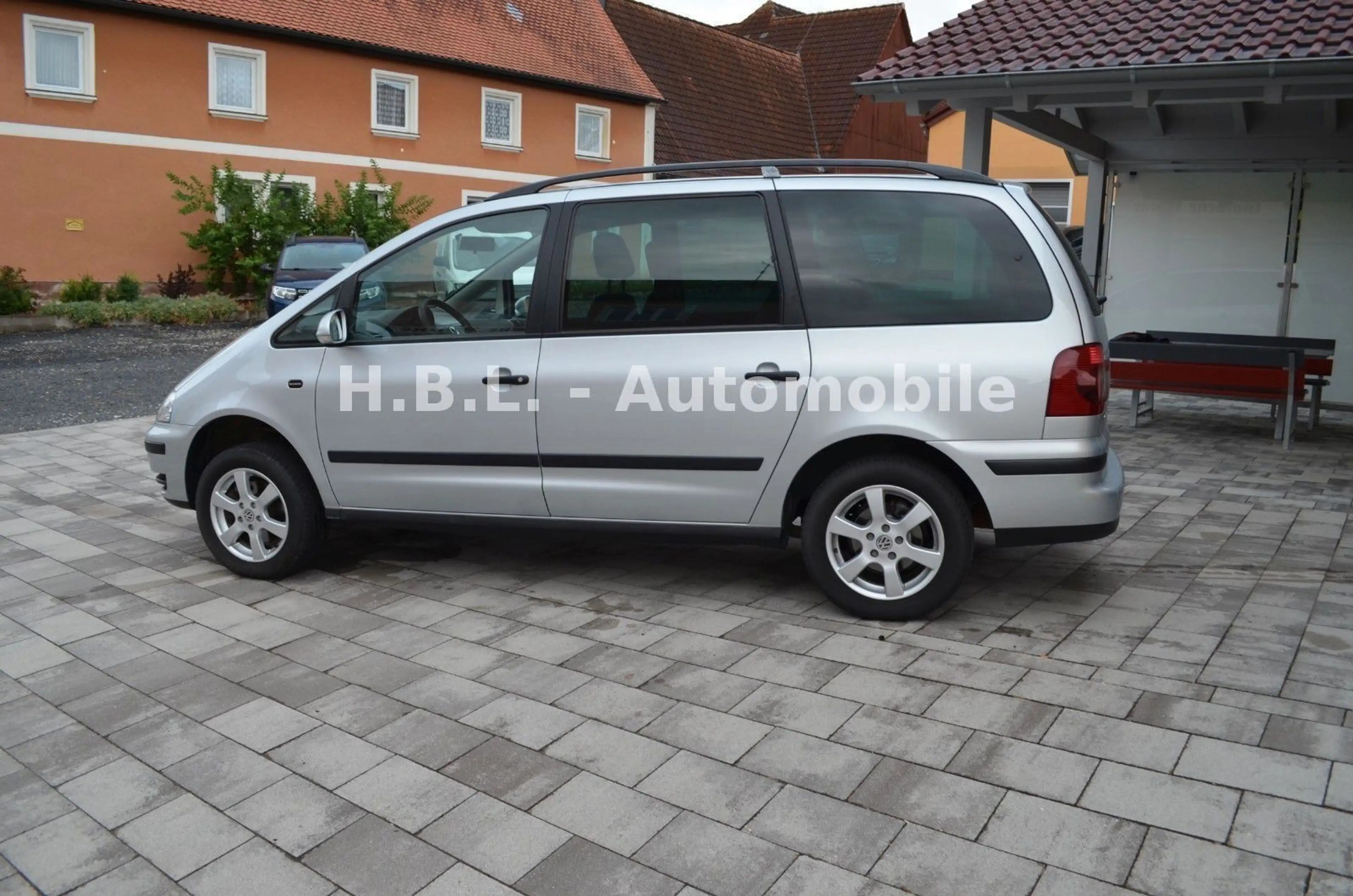 Volkswagen Sharan 2,0 Trendline/6-Sitze/Klima/SHZ/KD neu — photo 9