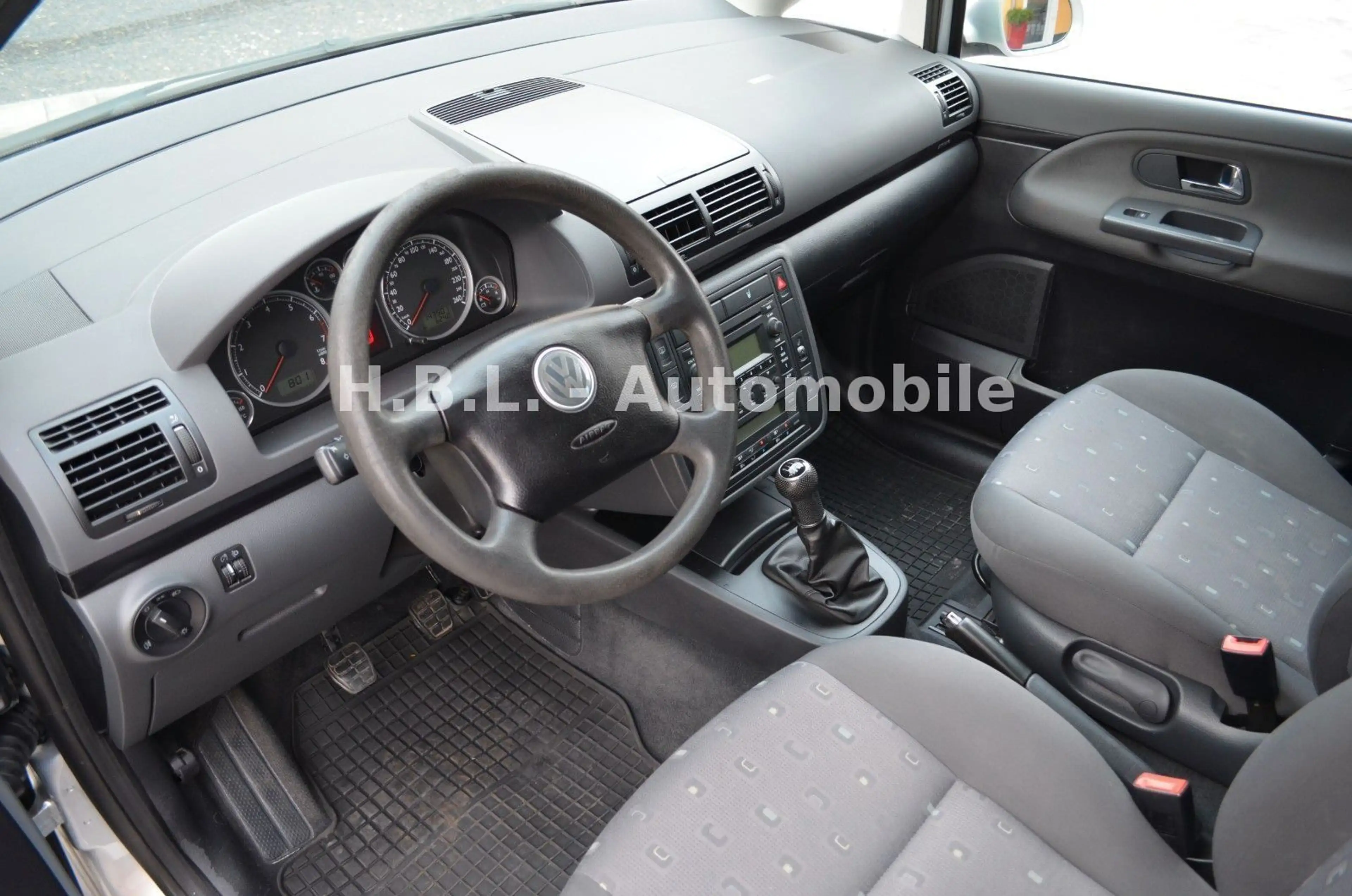 Volkswagen Sharan 2,0 Trendline/6-Sitze/Klima/SHZ/KD neu — photo 13
