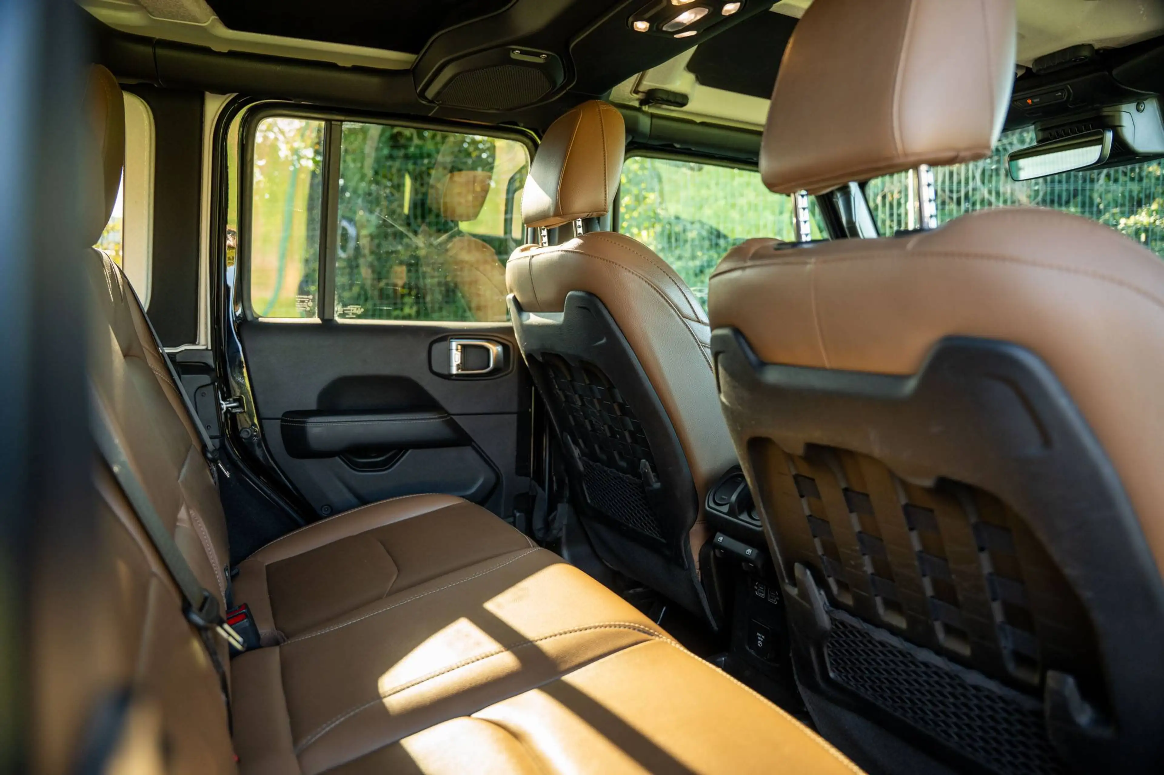 Jeep Wrangler PHEV Cabrio 2.0 Turbo 4xe Rubicon Plug-In Hybride — photo 14