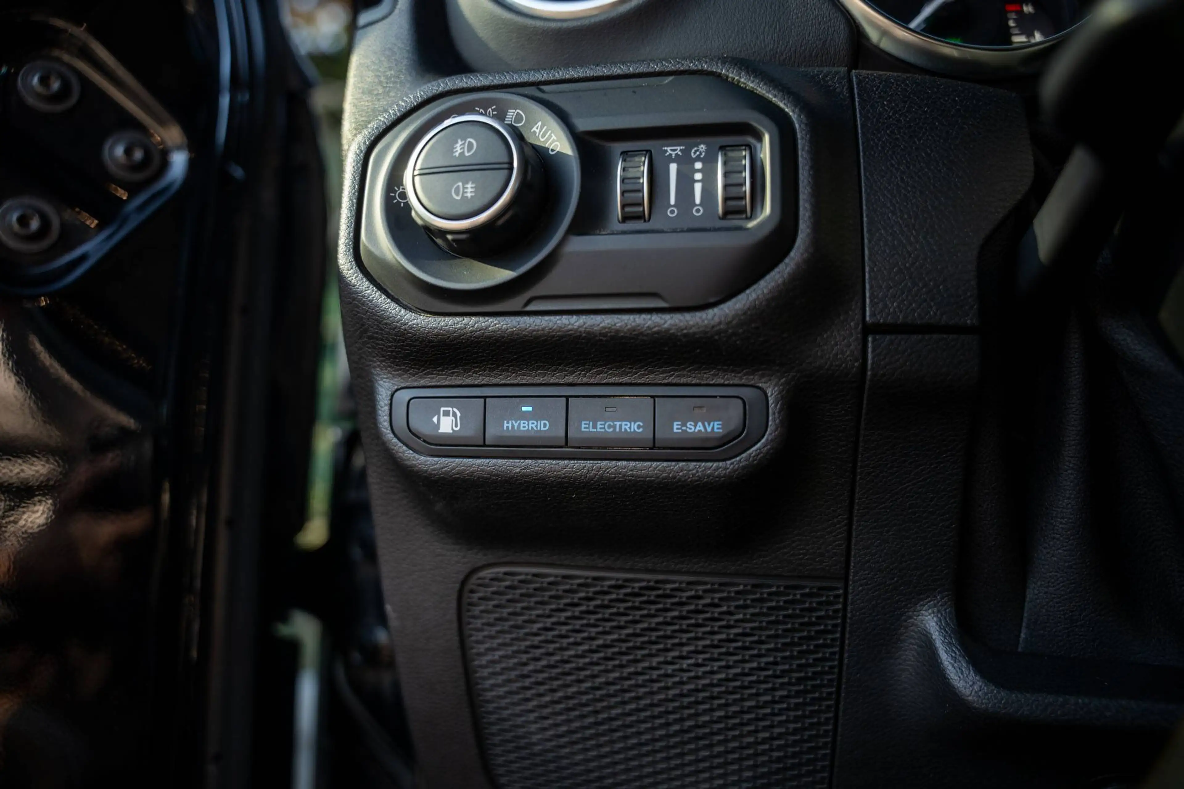 Jeep Wrangler PHEV Cabrio 2.0 Turbo 4xe Rubicon Plug-In Hybride — photo 23