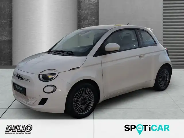 Fiat 500e Komfort-Paket Navi Apple CarPlay Android Auto Klim
