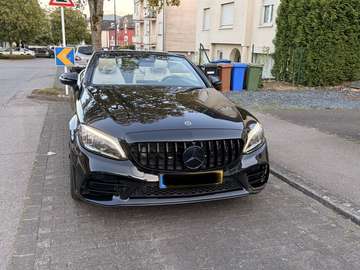 d Cabrio 9G-TRONIC AMG Line