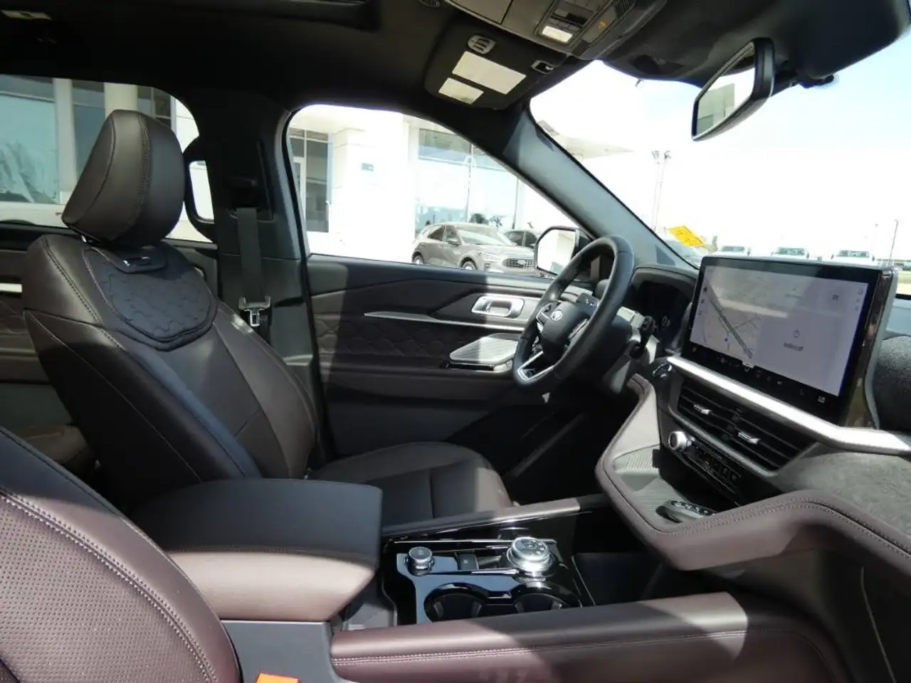 Ford Explorer photo Ford Explorer