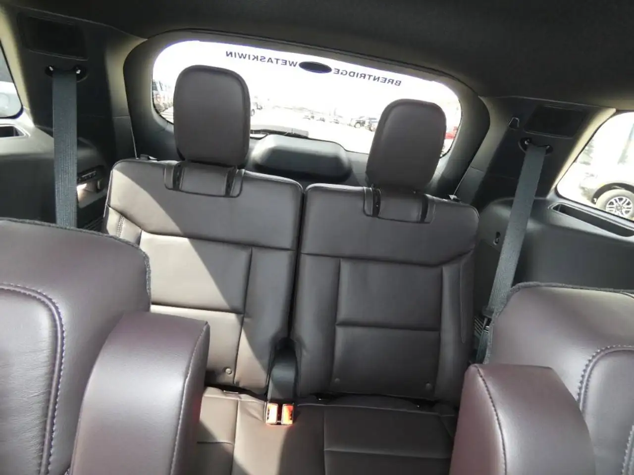 Ford Explorer photo Ford Explorer