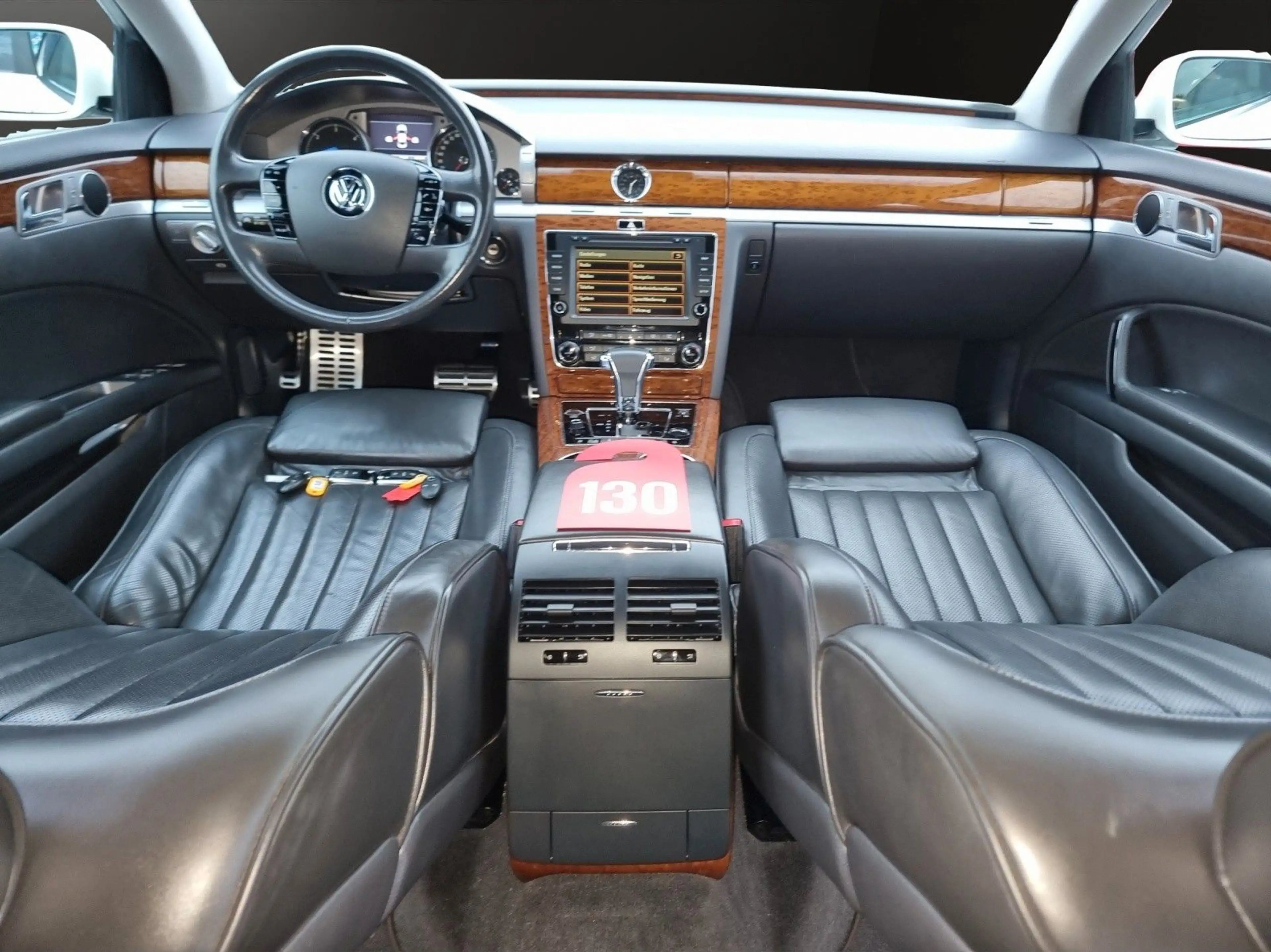 Volkswagen Phaeton 3.0 V6 TDI 4MOTION Tiptronic+AHK — photo 9