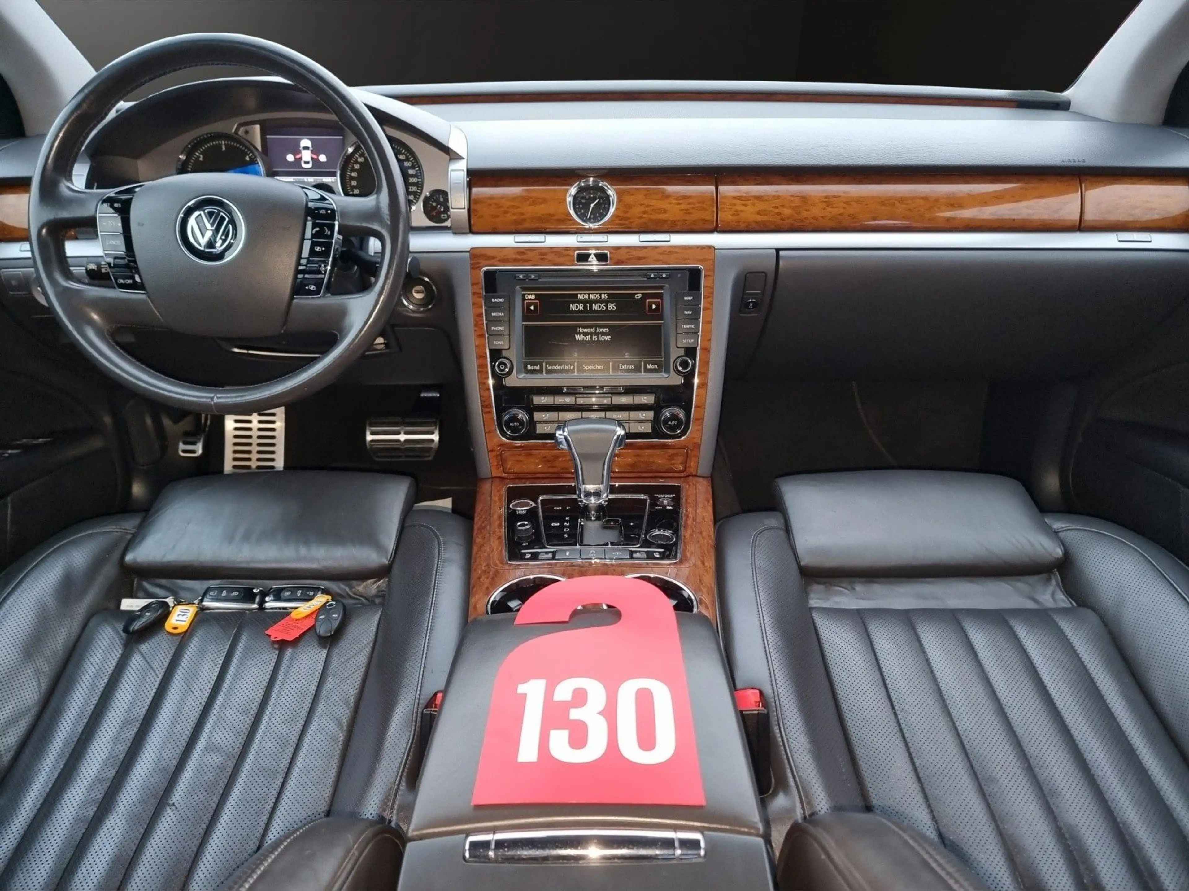 Volkswagen Phaeton 3.0 V6 TDI 4MOTION Tiptronic+AHK — photo 10