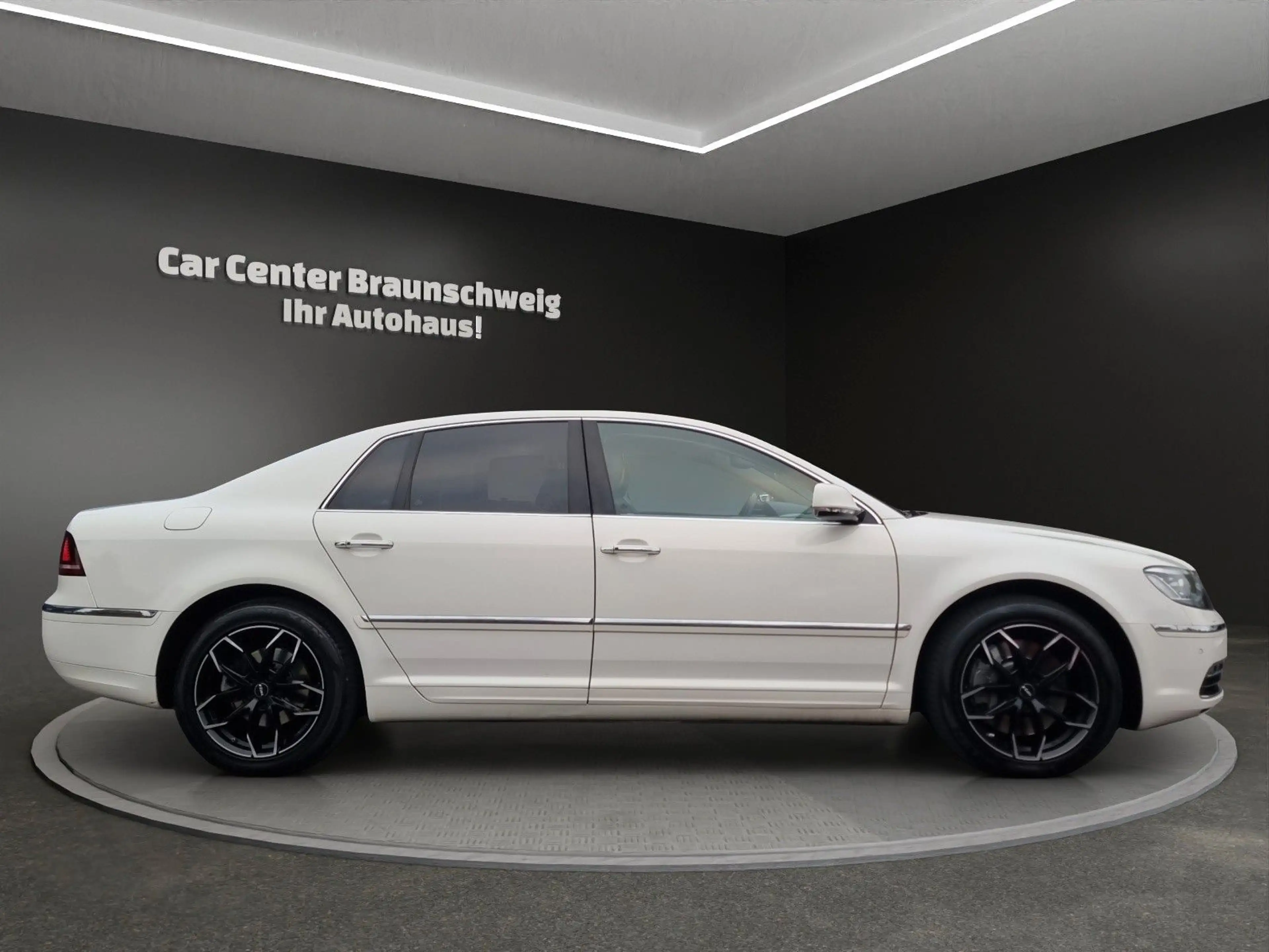 Volkswagen Phaeton 3.0 V6 TDI 4MOTION Tiptronic+AHK — photo 8