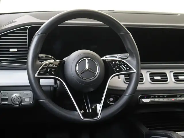 Mercedes-Benz GLE view 10