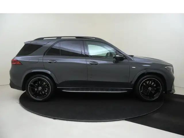 Mercedes-Benz GLE view 9