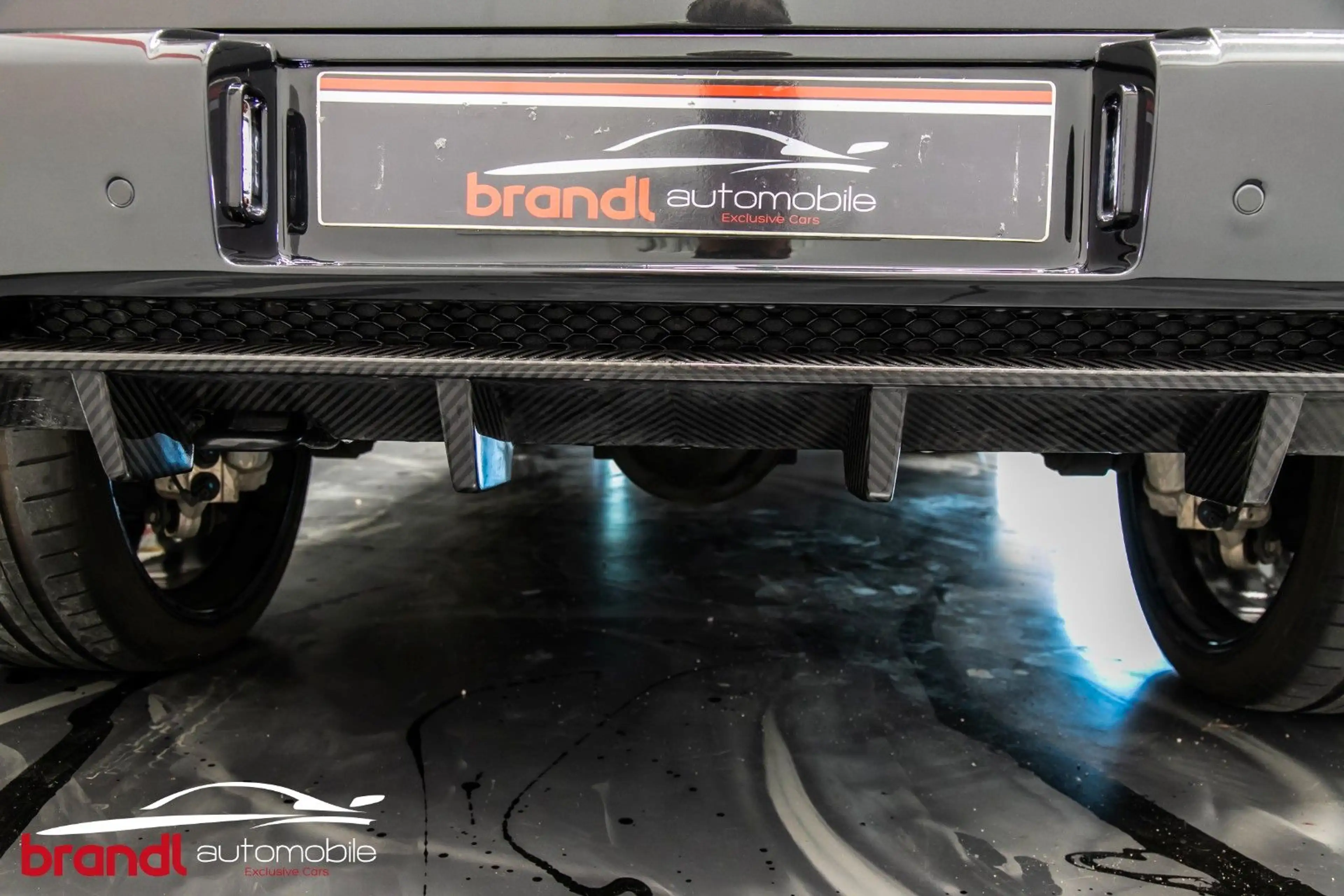 Mercedes-Benz G 63 AMG / DE / One of / Inferno / Carbonumbau / — photo 35